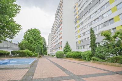 DIETZ: 2-Zimmer-Obergeschosswohnung in Rodgau Nieder-Roden – wenige Minuten vom Bahnhof entfernt! - Außenbereich (697704)