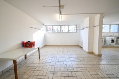 DIETZ: 2-Zimmer-Obergeschosswohnung in Rodgau Nieder-Roden – wenige Minuten vom Bahnhof entfernt! - Waschküche/Trockenraum (697695)