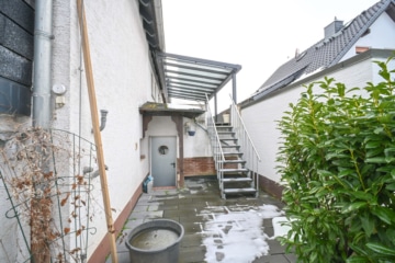 DIETZ: Bezahlbares modernisiertes EFH mit Garage – PV – Klima – Wärmepumpe in Kleestadt! - Zugang zur Terrasse (659664)