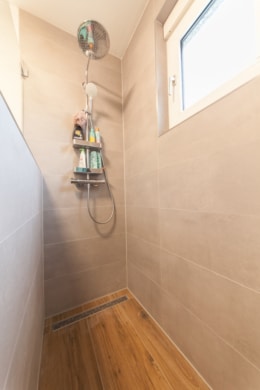 DIETZ: Bezahlbares modernisiertes EFH mit Garage – PV – Klima – Wärmepumpe in Kleestadt! - ebenerdige Dusche (642977)