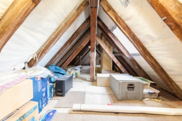 DIETZ: Bezahlbares modernisiertes EFH mit Garage – PV – Klima – Wärmepumpe in Kleestadt! - Dachboden (642986)