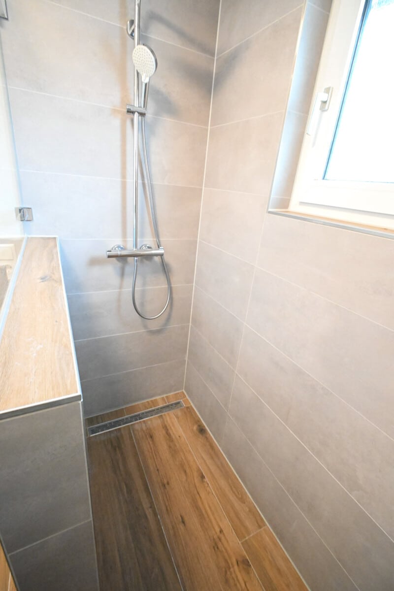 Ebenerdige Dusche EG