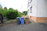 Gut geschnittenes 2-Familienhaus mit Garage, Carport, Garten und Keller! - Außenbereich