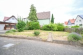 Gut geschnittenes 2-Familienhaus mit Garage, Carport, Garten und Keller! - Außenbereich