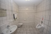 Herren WC - DIETZ: Neu renovierte Büroetage im ersten Obergeschoss zu vermieten! Gewerbegebiet Babenhausen!