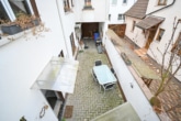 Einfamilienhaus in Großostheim - Blick in den Innenhof