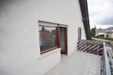 Ihr Sonnenbalkon - DIETZ: Modernisierte 3-Zimmer-Dachgeschosswohnung mit moderner Einbauküche und Balkon!