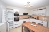 DIETZ: Bestlage! 3-Zimmer-Wohnung mit Garage Am Flosshafen in Aschaffenburg zu verkaufen! - Küche