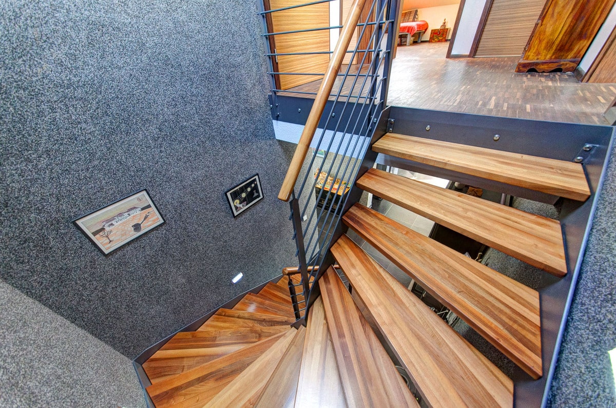 Nussbaum-Treppe