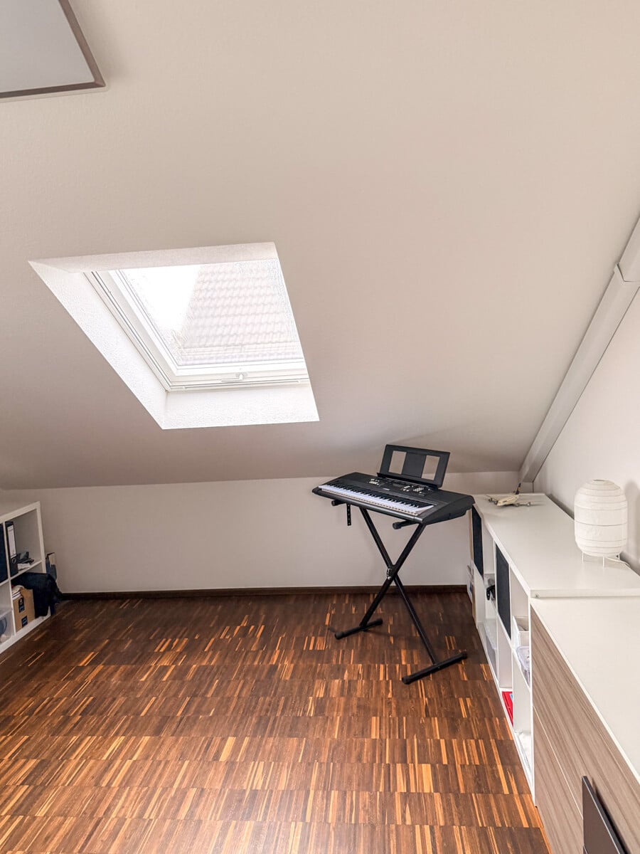 Schlafzimmer 2 von 2 DG