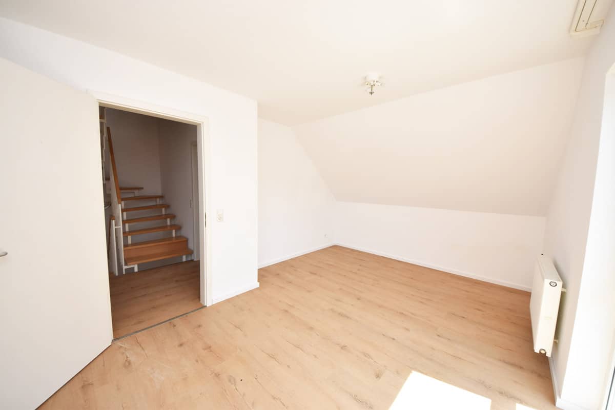 Schlafzimmer 1 von 4