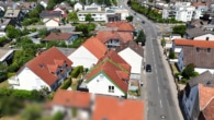 Luftansicht - DIETZ: Herrliche Doppelhaushälfte in zentrumsnähe für die Familie, 4 Schlafzi + Hobbykeller + Garage