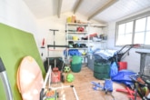 Gartenhaus mit Lagerfläche - DIETZ: Gepflegte 4-Zi. Erdgeschosswohnung mit Terrasse, Garten, Garage und viel Lagerfläche!