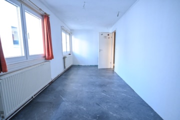 DIETZ: Großzügige Gewerbefläche für Büro, Praxis, Laden (in der Fußgängerzone) - Büro 2 OG (638861)