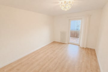 DIETZ: Größer als manches Haus! 4-Zimmer-Erdgeschosswohnung – 3-fach-Verglasung – Pelletsheizung - Schlafzimmer 3 EG (681284)