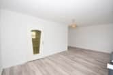 EG Wohnzimmer - DIETZ: Neu saniertes 2 bis 3 Familienhaus mit viel Platz für alle Generationen!
