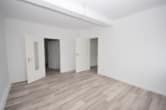 OG Schlafzimmer - DIETZ: Neu saniertes 2 bis 3 Familienhaus mit viel Platz für alle Generationen!