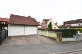 DIETZ: 2-3 Familienhaus mit Doppelgarage und überschaubarem Garten in Großostheim! - Doppelgarage