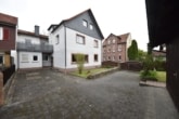 DIETZ: 2-3 Familienhaus mit Doppelgarage und überschaubarem Garten in Großostheim! - Innenhof