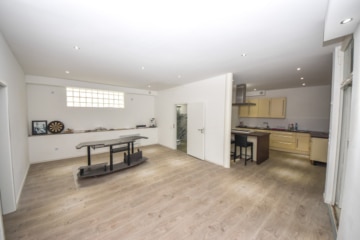 DIETZ: Provisionsfrei Barrierefreies Ladengeschäft, Lagerfläche oder Büro Fußgängerzone Babenhausen! - Emfangs - Büro- oder Verkaufsraum (663548)