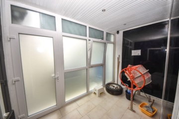 DIETZ: Provisionsfrei Barrierefreies Ladengeschäft, Lagerfläche oder Büro Fußgängerzone Babenhausen! - Diele (663559)