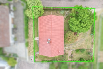 DIETZ: Gepflegter Bungalow mit Garten, Garage und Keller in herrlicher Lage von Wiebelsbach! - Draufsicht (691323)