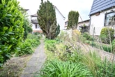 DIETZ: 2 FH mit Garten und Hofbereich in beliebter Lage von Eppertshausen! - Garten