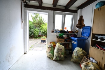 DIETZ: 2 FH mit Garten und Hofbereich in beliebter Lage von Eppertshausen! - Nebengebäude (634483)