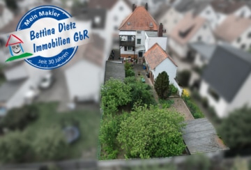 DIETZ: 2 FH mit Garten und Hofbereich in beliebter Lage von Eppertshausen!, 64859 Eppertshausen, Zweifamilienhaus