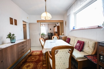 DIETZ: 2 FH mit Garten und Hofbereich in beliebter Lage von Eppertshausen! - Essbereich OG (634456)