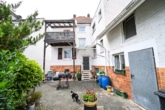 DIETZ: 2 FH mit Garten und Hofbereich in beliebter Lage von Eppertshausen! - hintere Hausansicht
