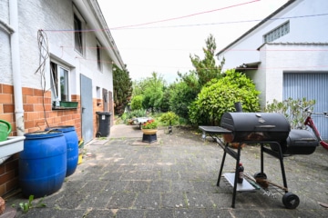 DIETZ: 2 FH mit Garten und Hofbereich in beliebter Lage von Eppertshausen! - Blick Richtung Garten (634446)
