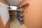 DIETZ: Einzugsbereite 5-Zimmer-Maisonette-Wohnung in Rodgau Nieder-Roden! - Abstellkeller gg Wohnungseingang