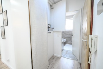 DIETZ: Gepflegte 3-Zimmerwohnung im 2.OG mit Balkon und PKW-Stellplatz in Münster! - Flur (667804)