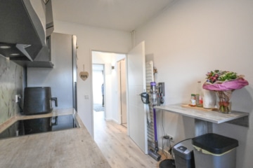 DIETZ: Gepflegte 3-Zimmerwohnung im 2.OG mit Balkon und PKW-Stellplatz in Münster! - Küche (667799)