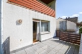 DIETZ: Freiwerdendes 2-Familienhaus mit Nebengebäude in ruhiger Lage von Neuenhaßlau! - Balkon EG