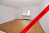 Schlafzimmer 3 von 3 - DIETZ: Hier ist PLATZ! Haus im Haus! Helle 4 Zimmerwohnung mit eigenem Eingang, überdachter Balkon