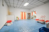 Lagerraum 3 - DIETZ: Industriegebäude – Wohnen u. Arbeiten! Große Halle, Büroraum, Stellplätze und Betriebswohnung