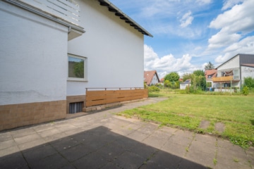 DIETZ: EFH im ruhigen Wohngebiet von Dieburg mit Garage, Freisitz und Garten auf 755 m² Grundstück - Garten (687238)