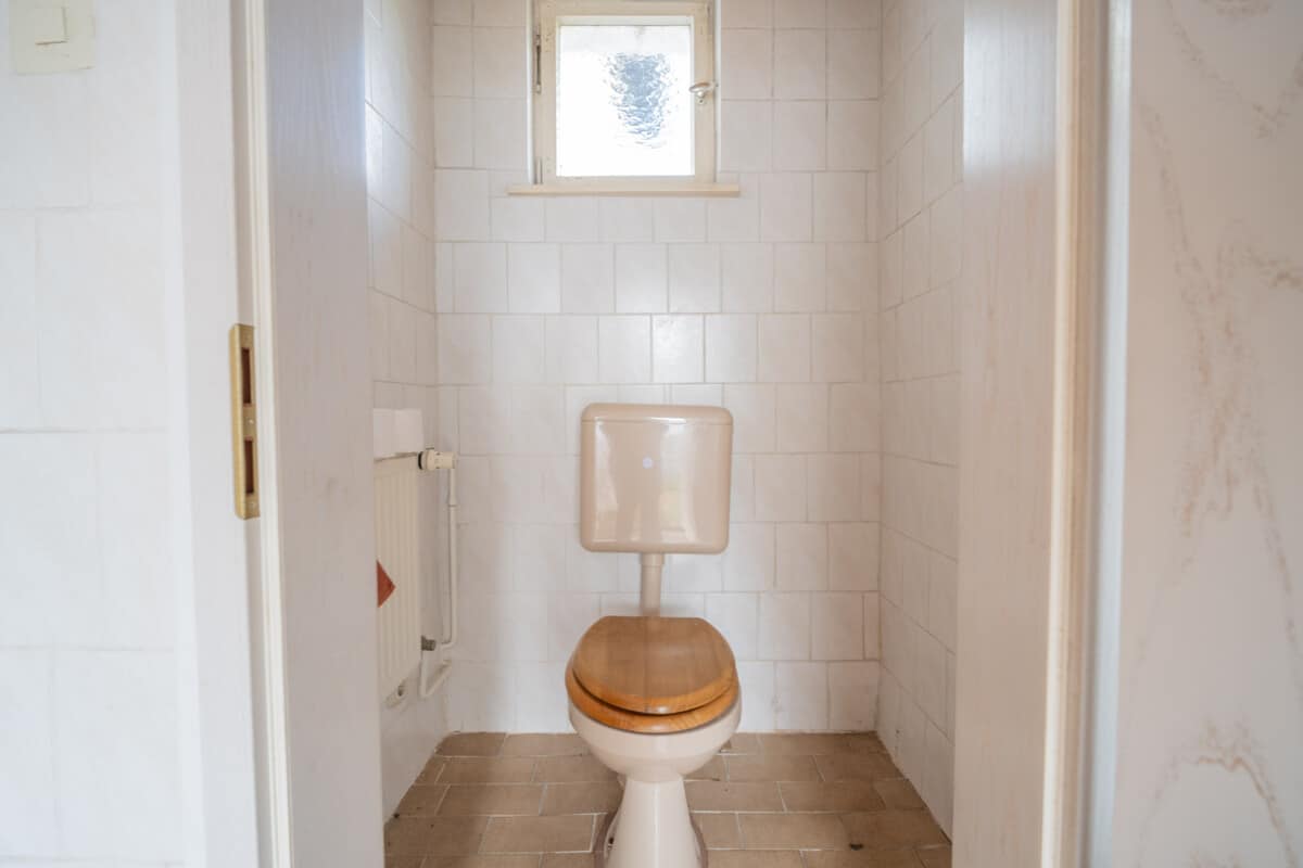 Gäste-WC EG