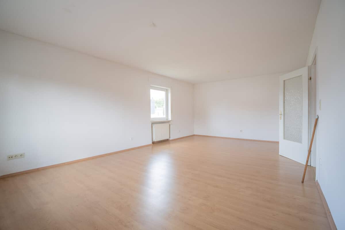 Schlafzimmer 2 von 3 OG