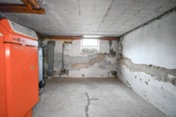 DIETZ: EFH im ruhigen Wohngebiet von Dieburg mit Garage, Freisitz und Garten auf 755 m² Grundstück - Heizungsraum KG (662560)