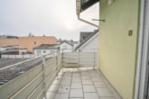 Balkon OG - DIETZ: EFH im ruhigen Wohngebiet von Dieburg mit Garage, Freisitz und Garten auf 755 m² Grundstück
