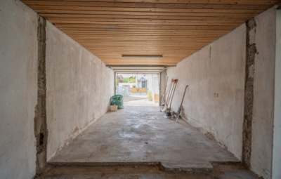 DIETZ: EFH im ruhigen Wohngebiet von Dieburg mit Garage, Freisitz und Garten auf 755 m² Grundstück - Garage (700229)
