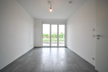 DIETZ: Moderne und helle 2-Zimmerwohnung im EG! mit 2 TG-Stellplatz und Kellerraum! - Schlafzimmer (678539)