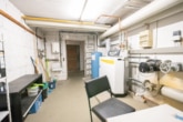 Heizungsraum KG - DIETZ: Gepflegte 2-Zimmer-Eigentumswohnung mit Balkon, Einbauküche, Stellplatz und Kellerraum!