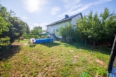 Gartenteil 2 von 2 - DIETZ: Großzügiges modernisiertes 2 Familienhaus auf großem Grundstück in der Gustav-Hacker-Siedlung