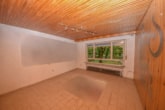 Wohnung 12 EG - DIETZ: Sanierungsbedürftiges Hotel in idyllischer Waldrandlage von Weiterstadt mit 33 Zimmern!