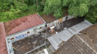 Außenansicht - DIETZ: Sanierungsbedürftiges Hotel in idyllischer Waldrandlage von Weiterstadt mit 33 Zimmern!