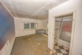 Gästezimmer 1.OG - DIETZ: Sanierungsbedürftiges Hotel in idyllischer Waldrandlage von Weiterstadt mit 33 Zimmern!